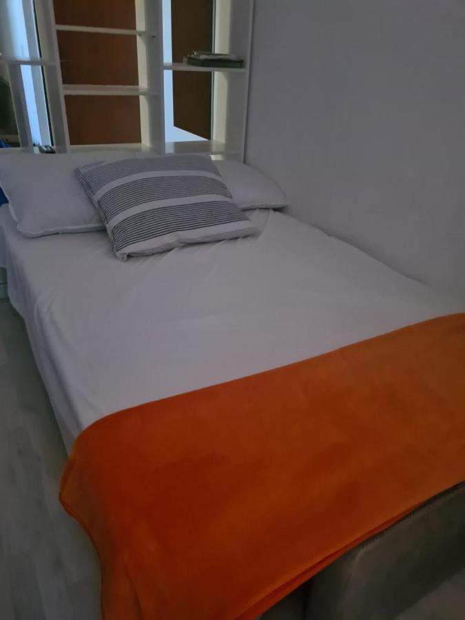 Apartments Triton Rogoznica  Ngoại thất bức ảnh