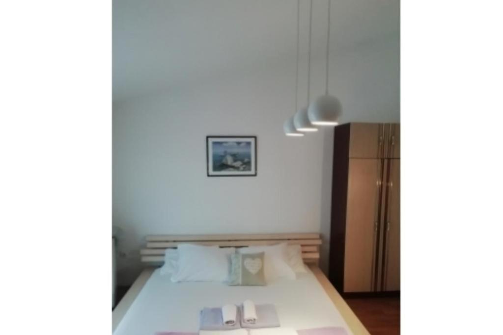 Apartments Triton Rogoznica  Ngoại thất bức ảnh