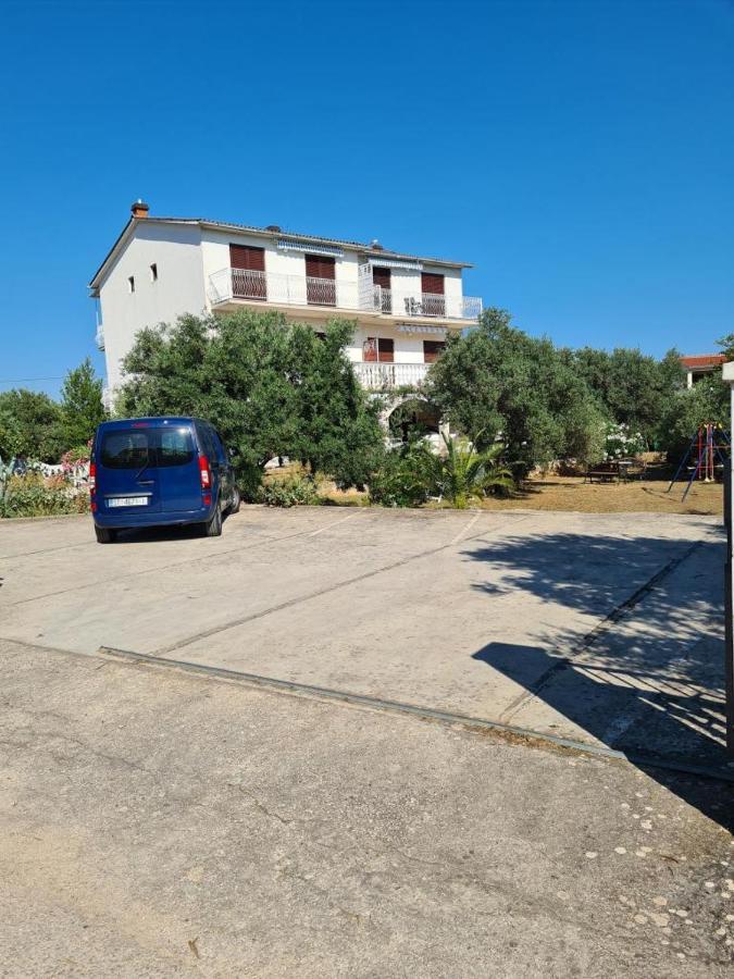 Apartments Triton Rogoznica  Ngoại thất bức ảnh